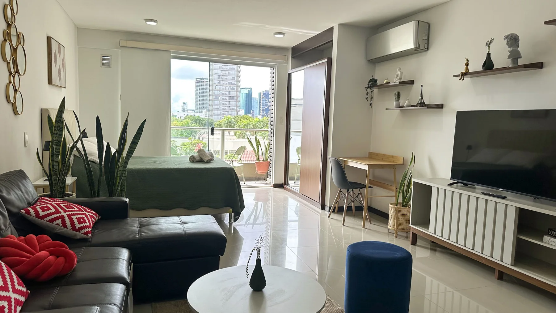 Airbnb · Oasis